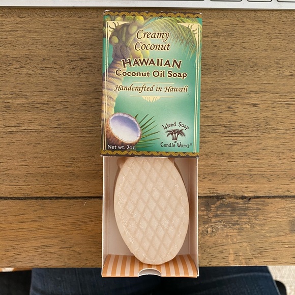 Hawaiian coconut oil soap - Picture 3 of 3